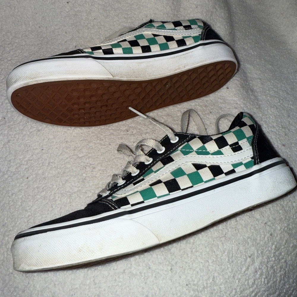 Vans Kids Off The Wall Checker Canvas Sneaker | Size 4 | Black | Green | White | - Picture 5 of 8